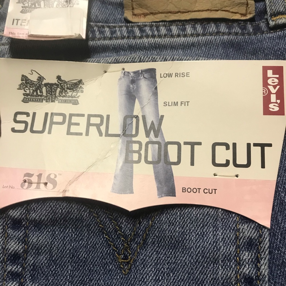 Levi jeans